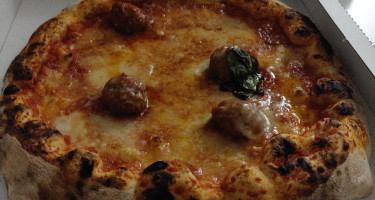 Pizzeria Amore Mio Di Gmaiey Wael Ahmed Fathy Ibrahim food