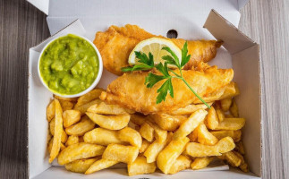 King’s Traditional Fish Chips food