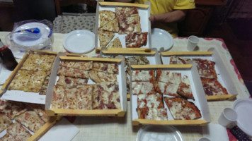 Pizza In Piazza Di Mitrano Alessio C food