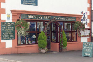 Drovers Rest outside