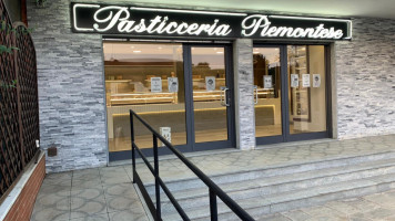 Pasticceria Piemontese Di Stabile A Bruino food