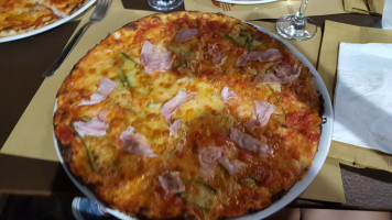 Pizzeria Concetti Di Concetti Mario C food