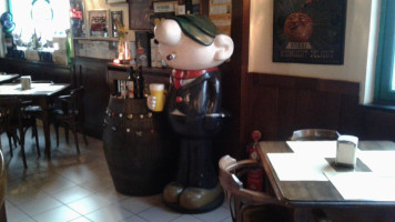 Andy Capp's House food