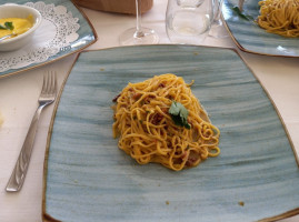 Caprasecca Al Mare food