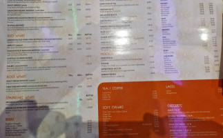 Yaadein Authentic Indian Epsom food