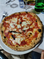 Pizzeria Raiano food