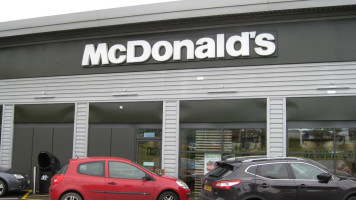 Mcdonald's outside