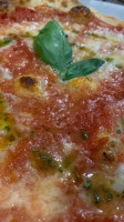 Zeza Pizzeria food