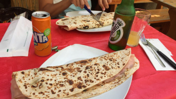 Red Rusty Piadina food