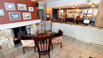 The Wheatsheaf inside