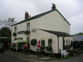 The Hunt Lane Tavern outside