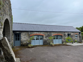 Legan Castle Farmhouse outside