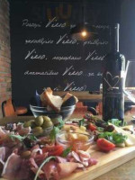 Bellucci Coffee And Wine food