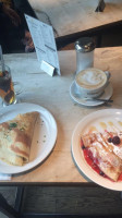 Crepe Affaire food