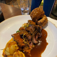 The Oxford Brasserie food