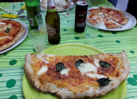 Pizzeria Carducci Di Di Napoli Giovanni food