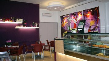 Caffe Miro' inside