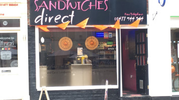 Sandwiches Direct inside