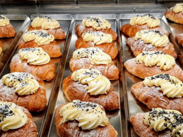 Pasticceria Il Croissant food