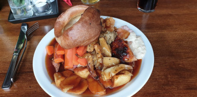 The Kings Arms food