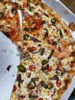Cheerz Pizza food