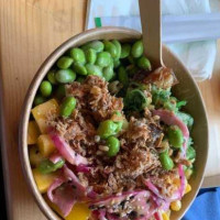 Shaka Poke food