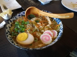 Nihori Sushi inside