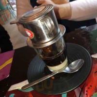 Jolin's Vietnamese Coffee House food