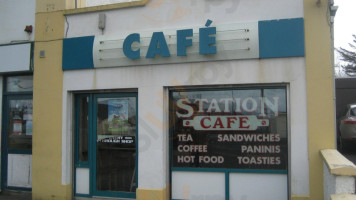 Station Cafe outside