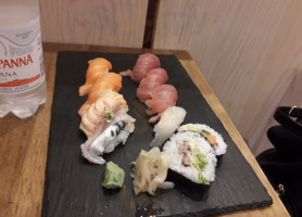 Wa Sushi わ鮨 food