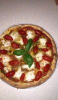 Pizzeria Leon Bianco food