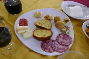Masseria Scrivilleri food