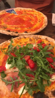 Pizzeria/trattoria Nussbaumer food
