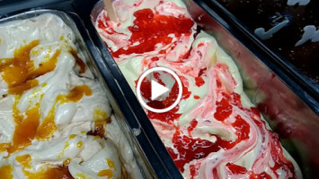 Gelateria Caffe' Degli Specchi Angelo food