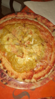 Pizzeria Mezzaluna Di Nurchis Bruno food