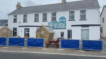 Seaview Tavern outside
