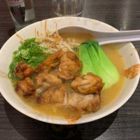 Hinoki Noodle Soup food