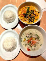 Krua Surin Thai Food food