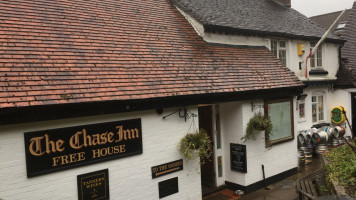 The Chase Inn outside