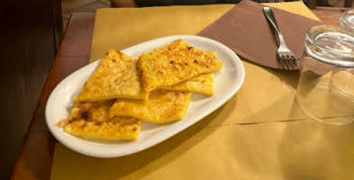 Farinata Da Vittorio food