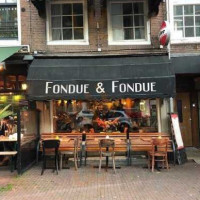 Fondue Fondue outside