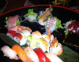 Sushi Ono inside