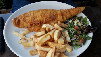 The Golden Chippy food
