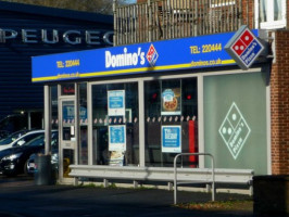 Domino's Pizza outside