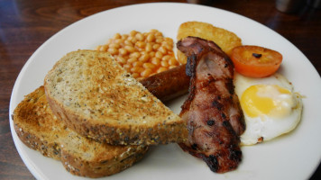 Sloe Paddington Station Closed food