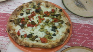 4sisters Pizzeria food