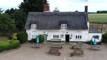 The Queens Head At Blyford food