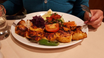 Meze Mangal food