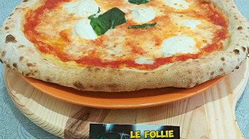 Pizzeria Le Follie food