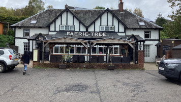 The Faerie Tree Inn food